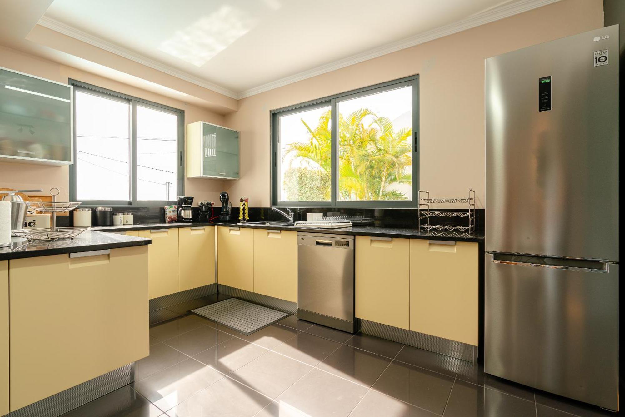 Villa Nunes, Big Holiday House With Private Pool Calheta  Eksteriør bilde